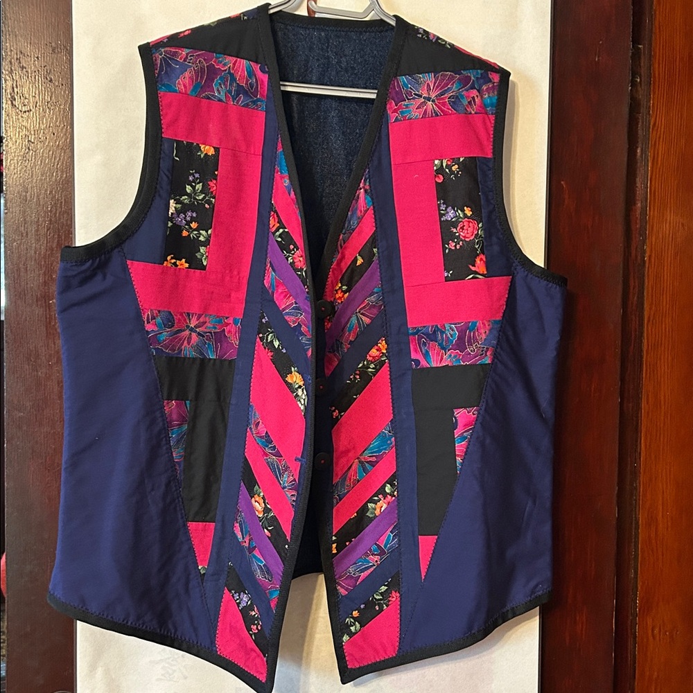 New Homemade patchwork reversible quilted vest, XL, button Jeans blue